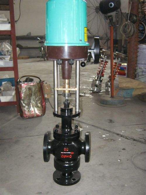 電動三通調節閥