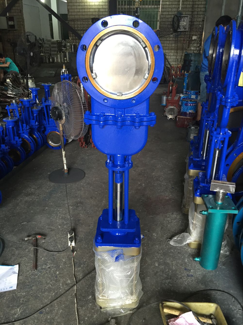 PZ673H氣動暗杆對夾刀型閘閥