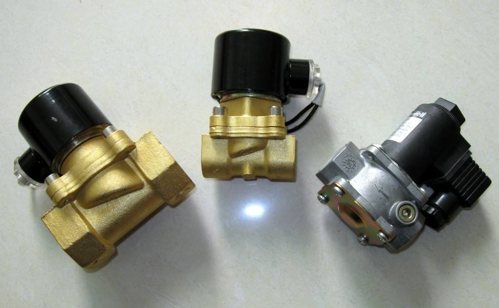 ZCS水用內螺紋電磁閥